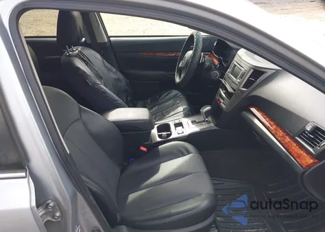 2012 Subaru Outback 2.5I Limited z USA, uszkodzony, nr VIN 4S4BRCKC6C3265978